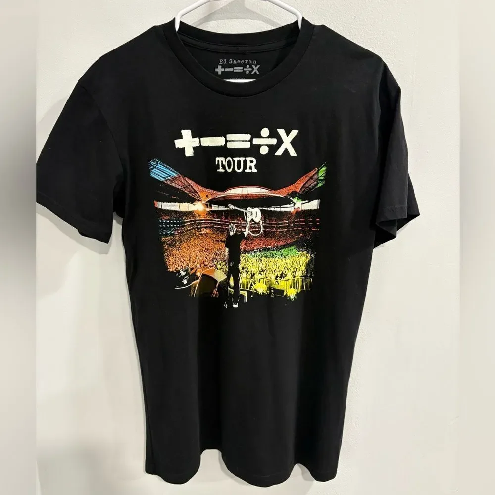 Ed Sheeran Black Graphic 2023  Tour T-Shirt - Picture 6 of 7
